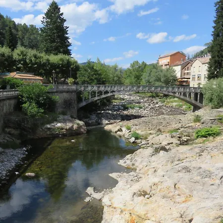 Les Clos De La Vigne Bed and breakfast Vals-les-Bains