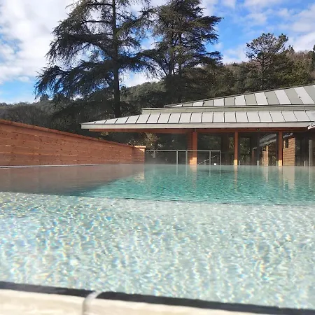 Les Clos De La Vigne Bed and breakfast