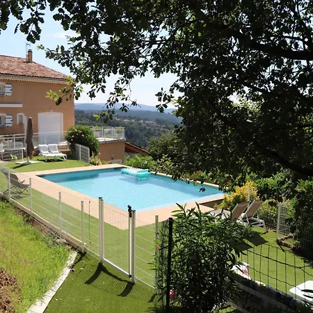 Les Clos De La Vigne Bed and breakfast